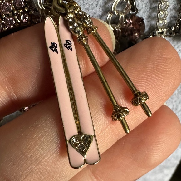 Betsey Johnson • Rare Ski Bunny Layered Mixed Metal Necklace - Picture 7 of 17